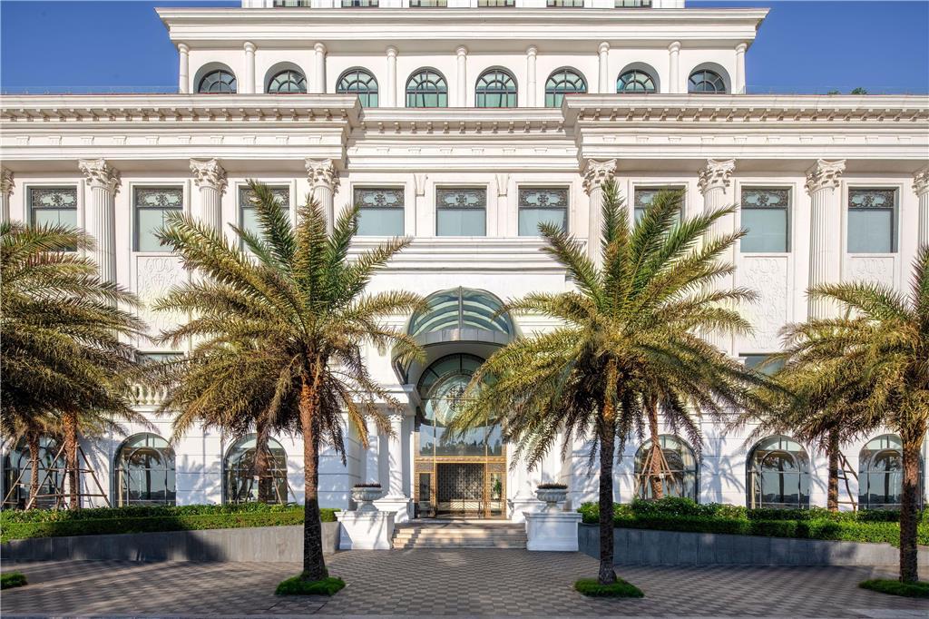 เมเลีย วินเพิร์ล กวาง บินห์ Hotel ด่งเฮ้ย ภายนอก รูปภาพ